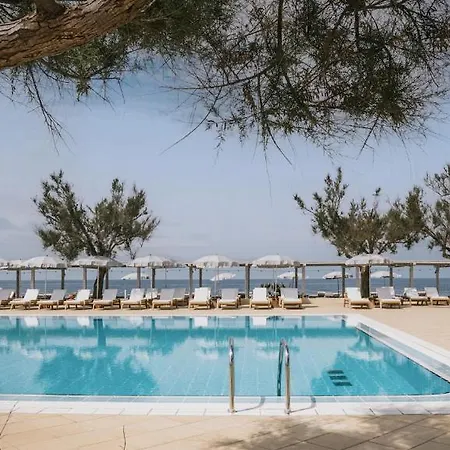 Mangia's Resort 4*