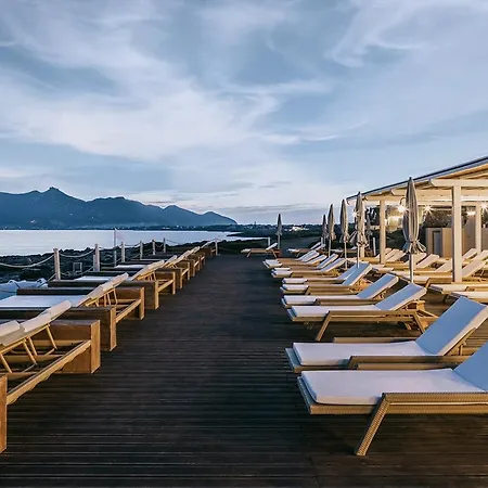 Mangia's 4* Favignana